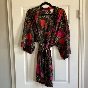 Ambrielle Robe